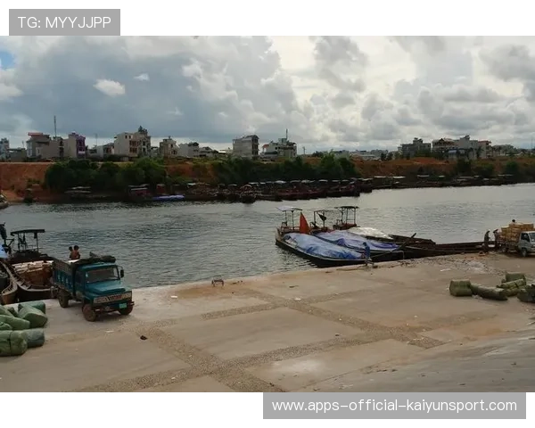 东兴中学学生伤亡，广西启动调查程序，广西东兴中学2020年高考情况