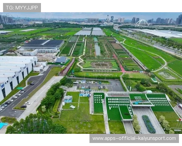 新闻中心聚焦绿色环保建设进展拓展国际化战略格局，国际化绿色化